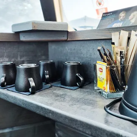 Arctic Snowhotel & Glass Igloos Ξενοδοχείο 3*