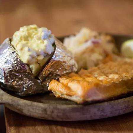 Arctic Snowhotel & Glass Igloos Ξενοδοχείο 3*