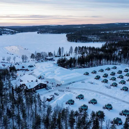Arctic Snowhotel & Glass Igloos 3*