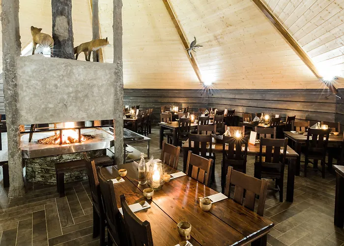 Arctic Snowhotel & Glass Igloos Hotel