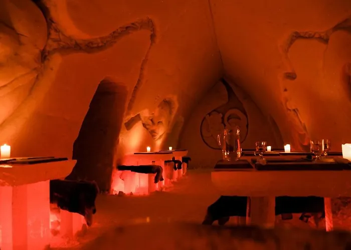 Arctic Snowhotel & Glass Igloos