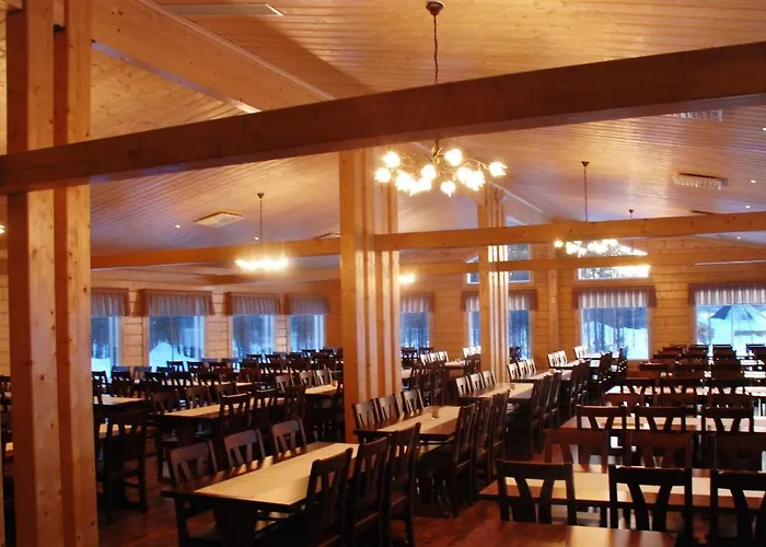 Arctic Snowhotel & Glass Igloos